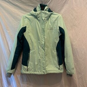 Columbia Woman’s Omni Tech Winter Jacket Sz S